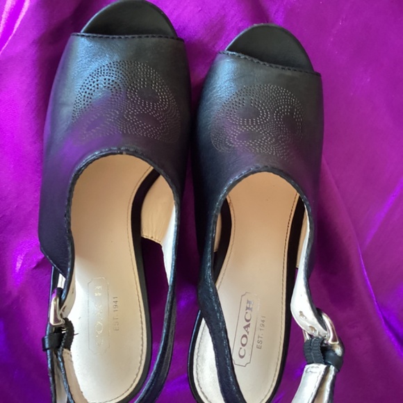 Coach Jade Wood Strap Wedge - Picture 7 of 9